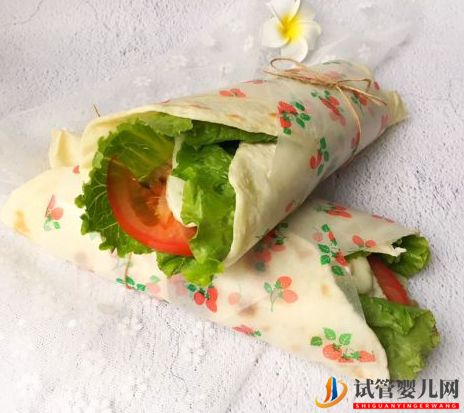 教你在家做肯德基的鸡肉卷,步骤详细,越做越香,几天不吃就嘴馋(图1) 教你在家做肯德基的鸡肉卷,步骤详细,越做越香,几天不吃就嘴馋(图1)