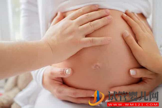 高龄女性做试管成功率为什么偏低平均水平?(图1) 高龄女性做试管成功率为什么偏低平均水平?(图1)