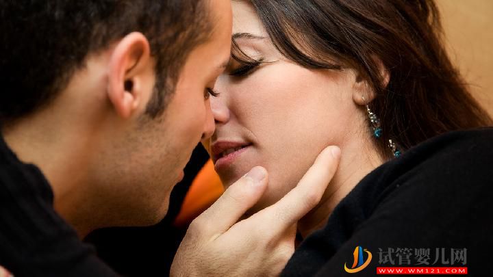 夫妻早晨性生活有什么好处? 夫妻早晨性生活的注意事项-试管婴儿网 夫妻早晨性生活有什么好处? 夫妻早晨性生活的注意事项(图1)